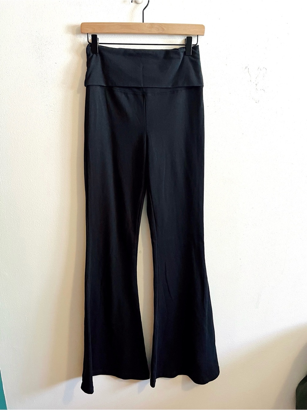 offline by aerie og foldover high waisted super flare legging